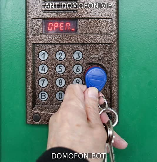 Открытый подъезд Брянск